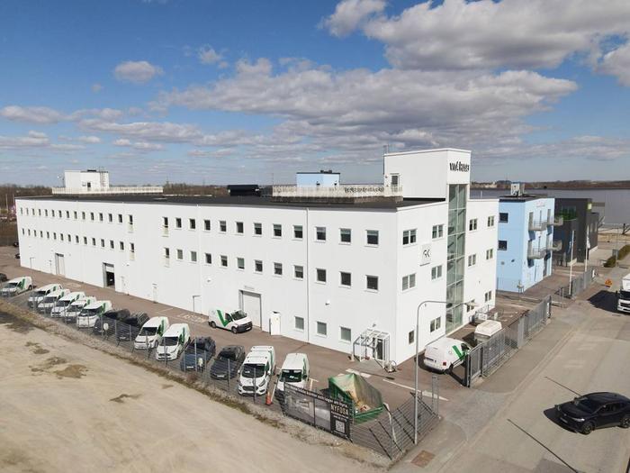 Exteriör av vårt lager på Lockarpsvägen 6B i Malmö